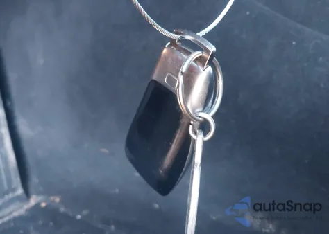 2017 Mercedes-Benz E 300 4Matic z USA, uszkodzony, nr VIN WDDZF4KB9HA258895